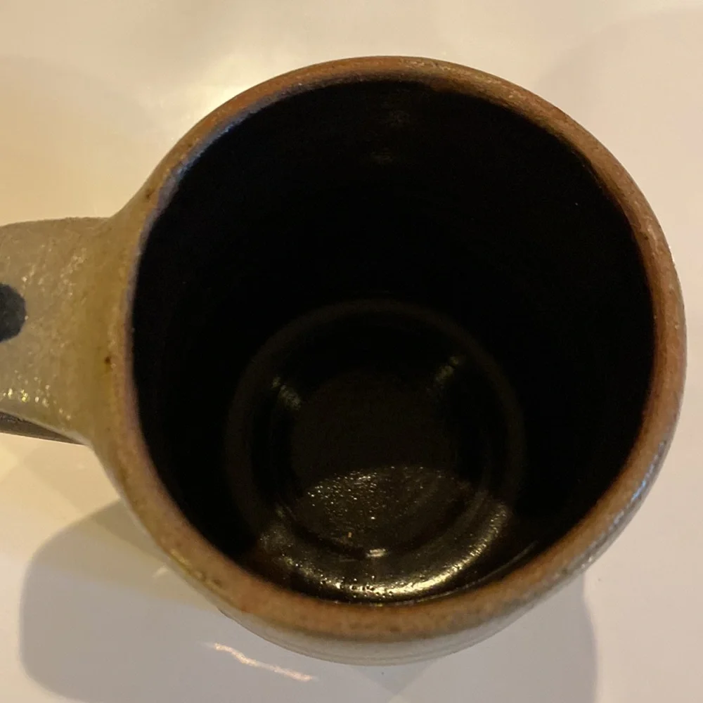 Rowe Pottery Mug - Picture 4 of 4